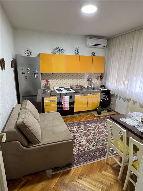 Banovo Brdo Dvosoban Stan Garaza Parking 60m2 — 8