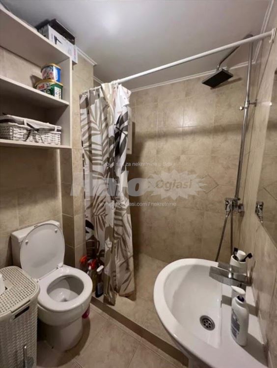 Banovo brdo izdavanje stan 40m2 - Majdanska — 13