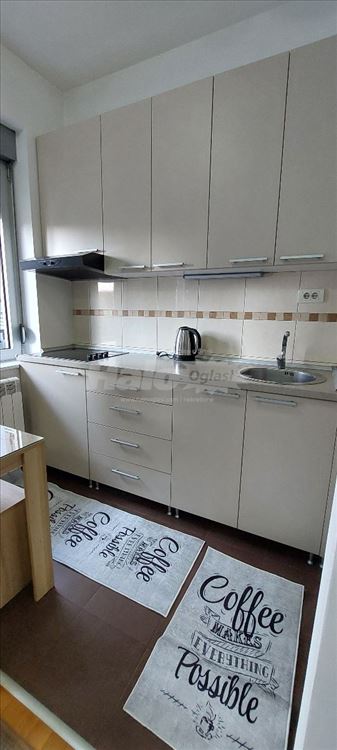 Banovo Brdo lux sa garazom Bore Markovića — 2