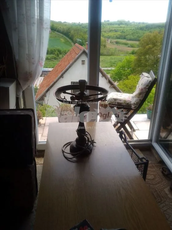 Barič, prodaja kuće na 6 ari — 2