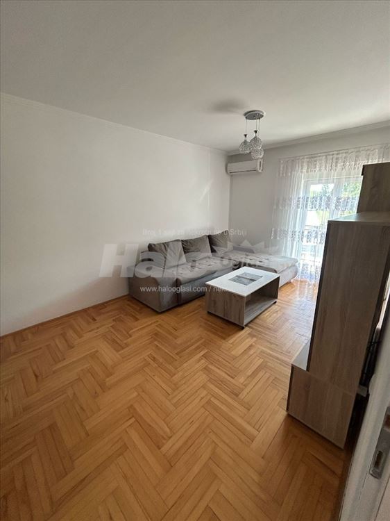 Bastovanska 65, Banjica — 4
