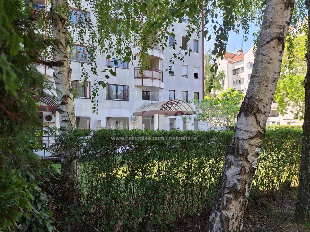 Bežanijska Kosa 2, Lj.Bobić/i.Mujez.81m2, uknjižen — 2