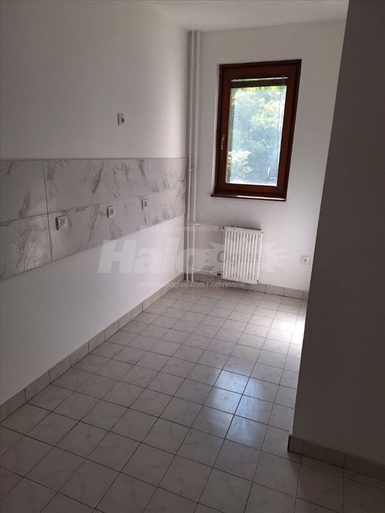 Bežanijska Kosa 2, Lj.Bobić/i.Mujez.81m2, uknjižen — 12