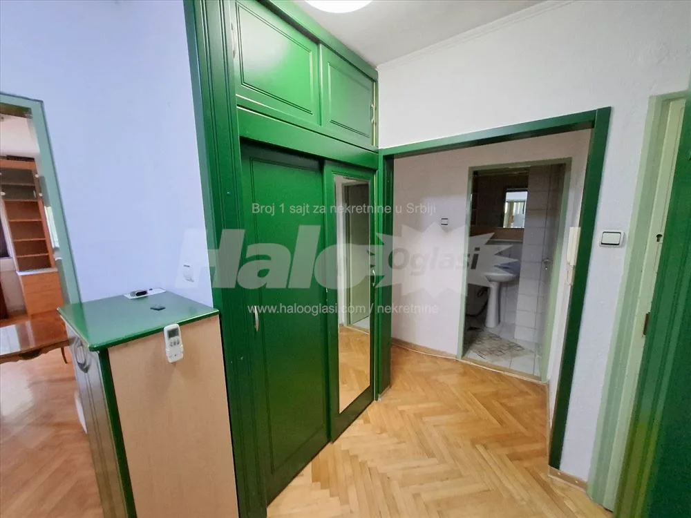 Bežanijska kosa-trosoban stan,odlična lokacija — 14