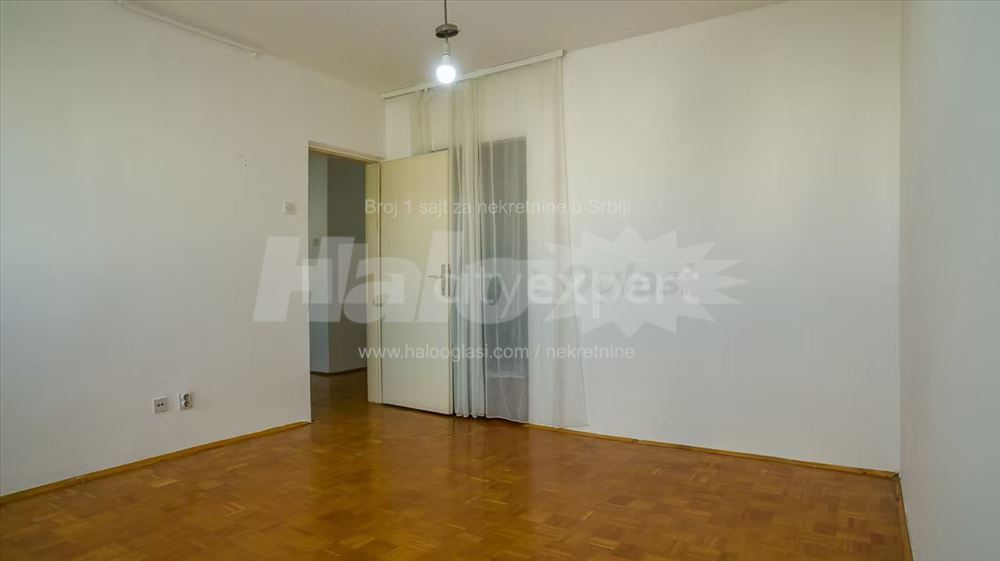 Beograd, Braće Jerković, stan, 100m2, 4.0 — 7