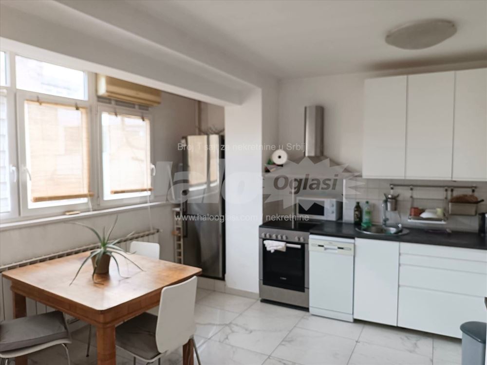 Beograd, Kalenic, 3.0. CG — 2