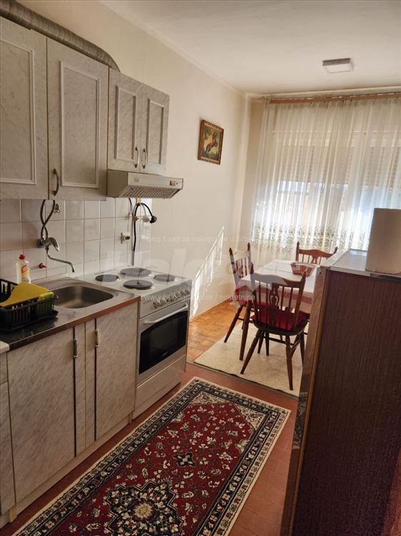 Beograd-kotez, izdajem namesten stan,odmah useljiv — 2