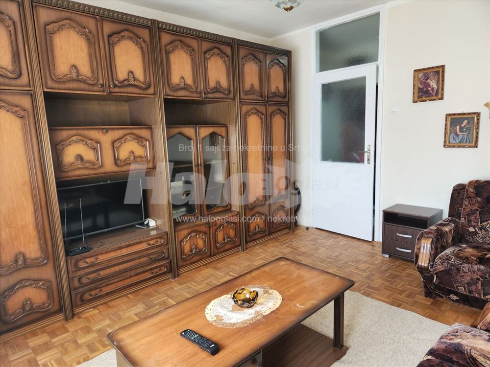 Beograd-kotez, izdajem namesten stan,odmah useljiv — 5