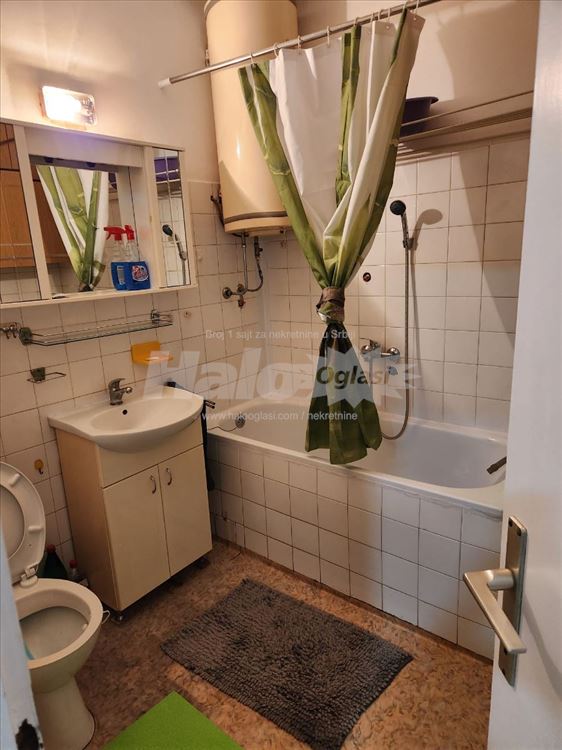 Beograd-kotez, izdajem namesten stan,odmah useljiv — 6