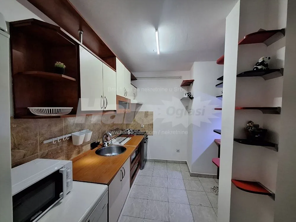 Beograd, Vidikovački venac, 2.5, 64m2 — 11