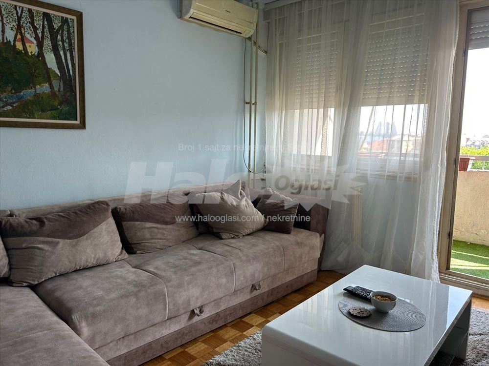 Beograd Vozdovac (2,5 Stan 64 m2) — 2