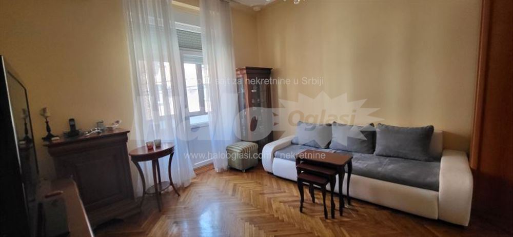 Beograd -Vračar -Kalenić pija Cara Nikolaja Drugog — 2