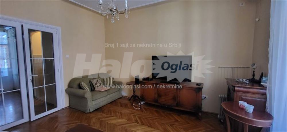 Beograd -Vračar -Kalenić pija Cara Nikolaja Drugog — 3