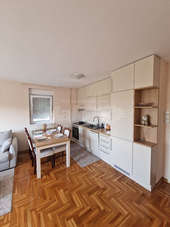 Bez infostana, 2.0, Novi Beograd, 72 m2, Lux — 5