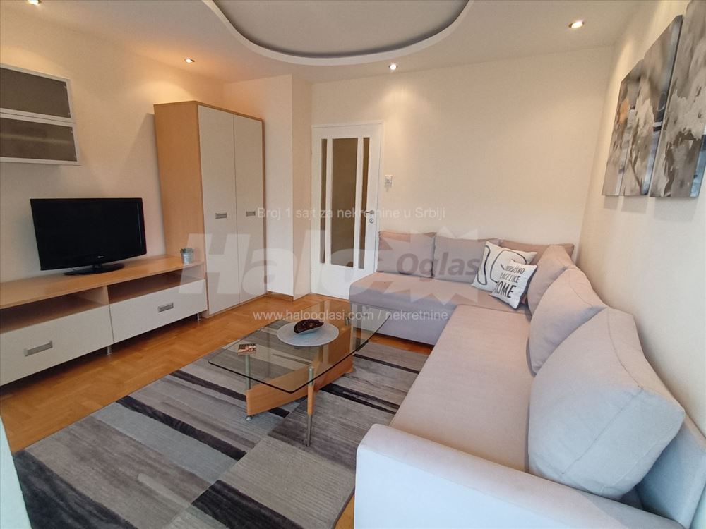 Blok 23, LUX renoviran, namešten, odmah useljiv — 3
