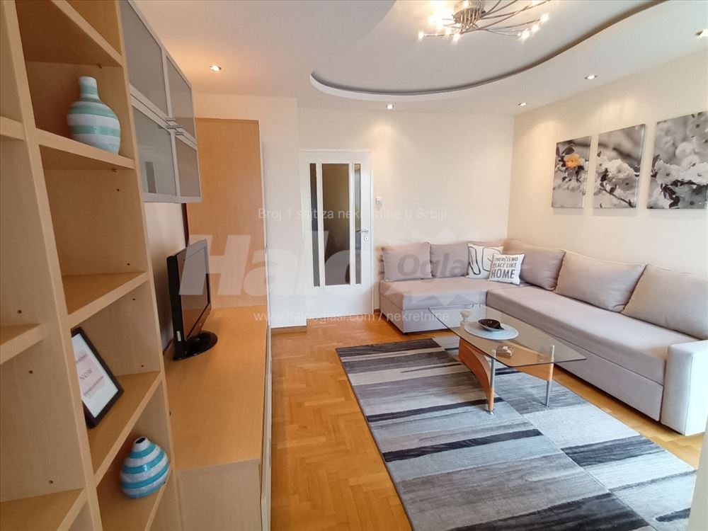 Blok 23, LUX renoviran, namešten, odmah useljiv — 4