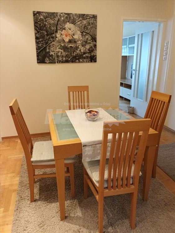 Blok 23, LUX renoviran, namešten, odmah useljiv — 9