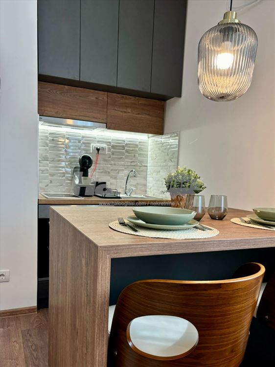 Blok 28, Novi Beograd — 8