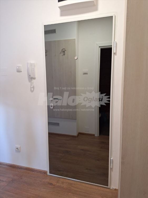 Blok 28, Novi Beograd — 13