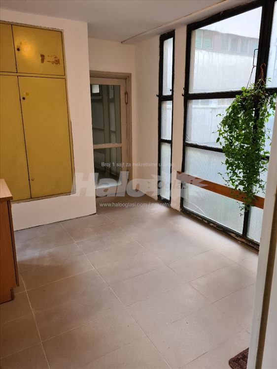 Blok 29, Novi Beograd, odlicna lokacija, namesten — 4