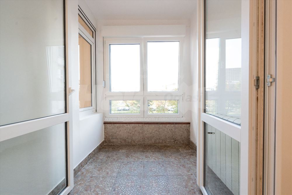 Blok 30 3.5 soban — 4
