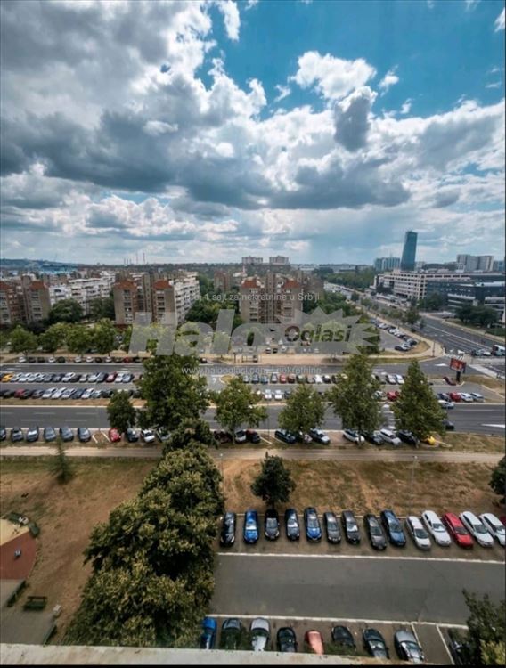 Blok 30 | 64 m² | Dvosoban stan | Odlična lokacija — 5