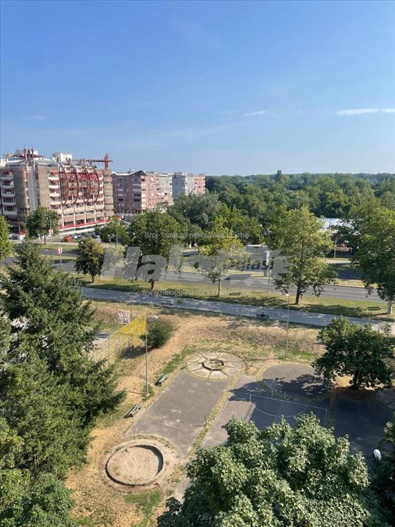 Blok 30, Novi Beograd, 3.0, izdavanje — 2