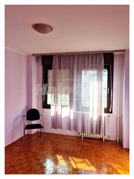 Blok 34, Bulevar Zorana Đinđića, Carina, Studenjak — 4