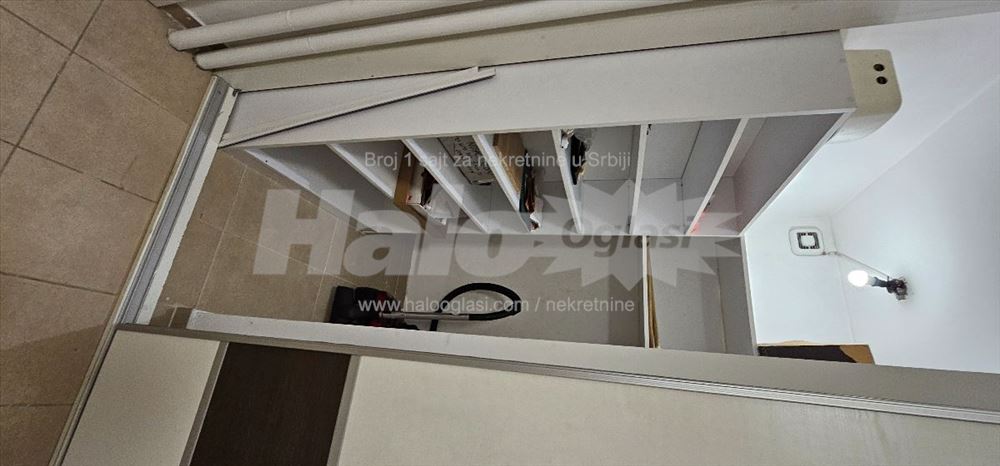 Blok 37, namešten komforan 3.0 stan, renoviran — 9
