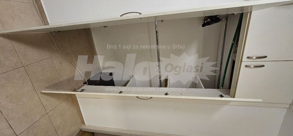 Blok 37, namešten komforan 3.0 stan, renoviran — 10