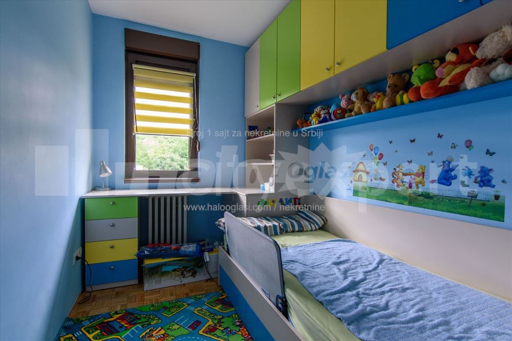 Blok 37a Cetvorosoban Zuta fasadna cigla — 7