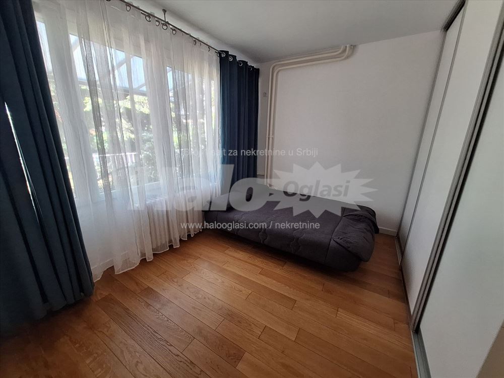 Blok 45 – Kvalitetno opremljen stan 53m² sa BAŠTOM — 9