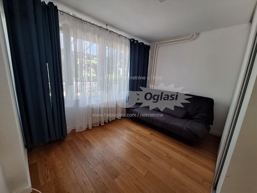 Blok 45 – Kvalitetno opremljen stan 53m² sa BAŠTOM — 10
