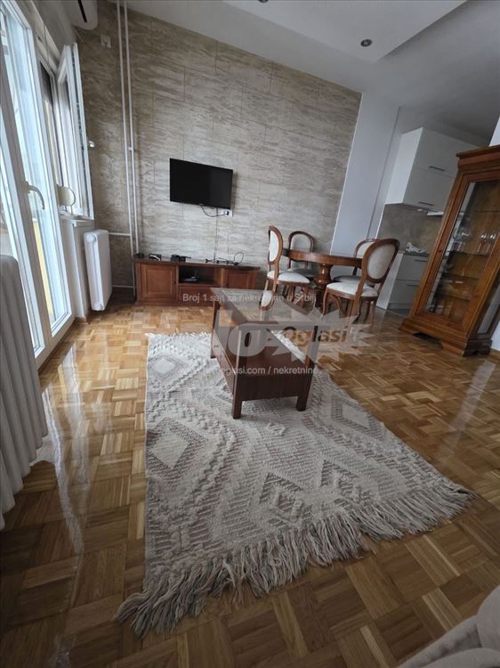 Blok 45 Novi Beograd, odlična lokacija, namesten — 3