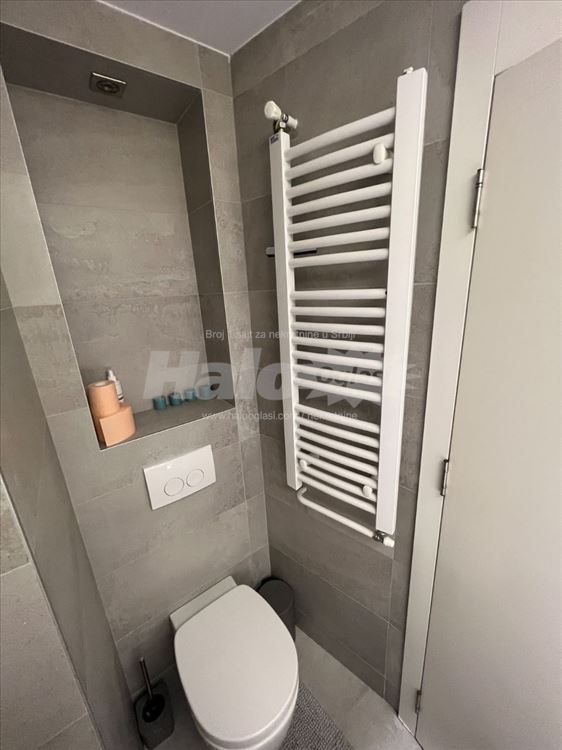 Blok 45 / odličan stan 65m2 — 11