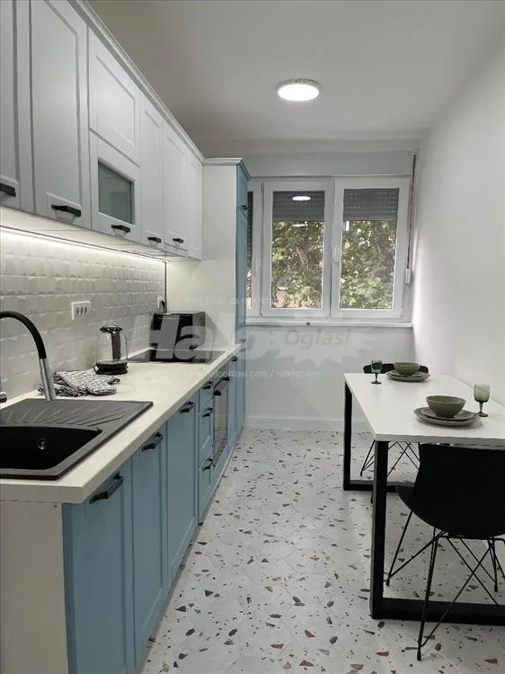 Blok 60, Zemunska kod Lidla, Lux uknjizen, 56m2 — 3