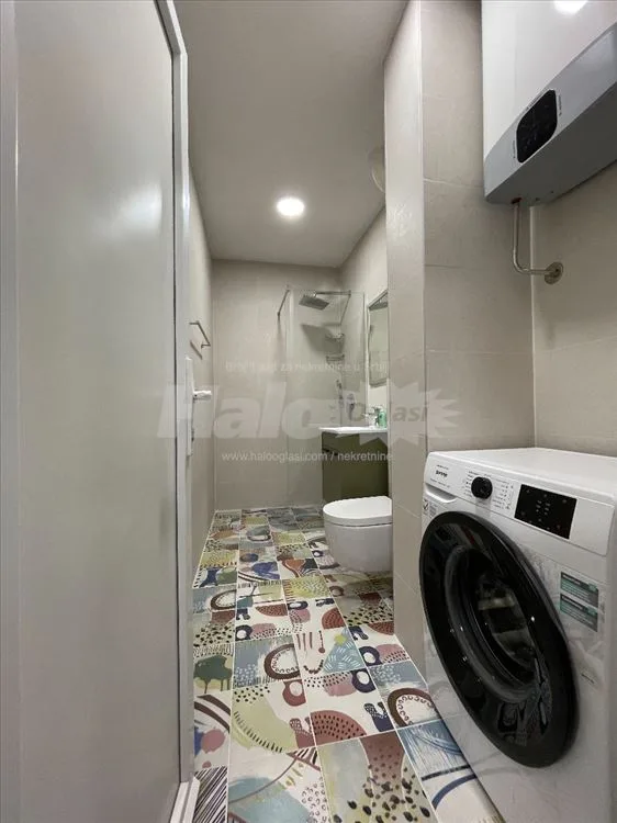 Blok 60, Zemunska kod Lidla, Lux uknjizen, 56m2 — 4
