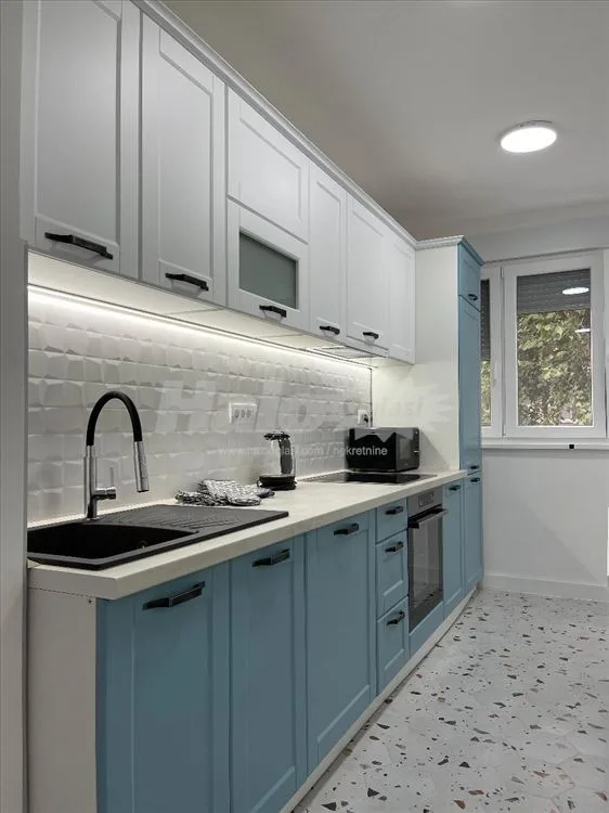 Blok 60, Zemunska kod Lidla, Lux uknjizen, 56m2 — 5