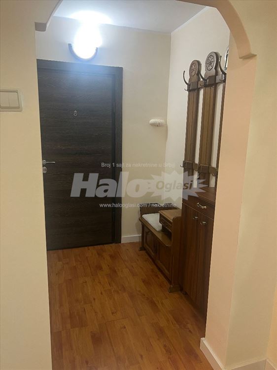 Blok 61, 74m², 2.0, garaža, renoviran, namešten — 6