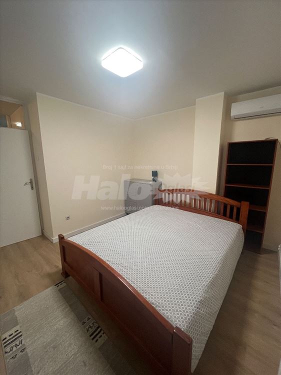Blok 61, 74m², 2.0, garaža, renoviran, namešten — 9
