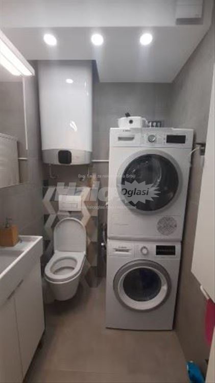 Blok 61, 87kvm, lux renoviran,  odmah useljiv — 5