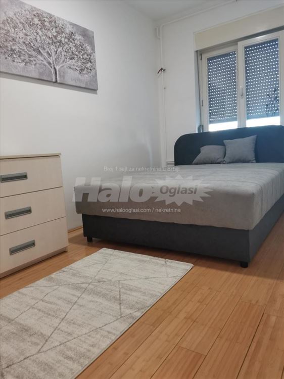 Blok 61, LUX, u novijoj zgradi — 4