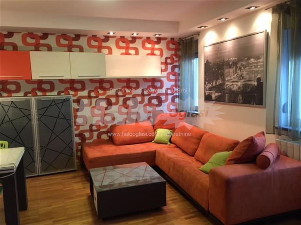 Blok 61, novogradnja, Jurija Gagarina — 5