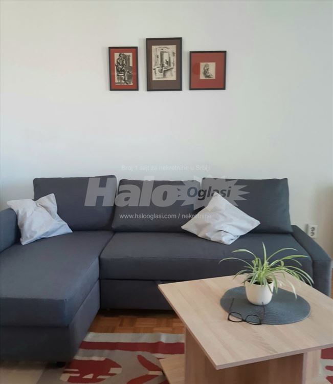 Blok 62, namešten, odličan — 5