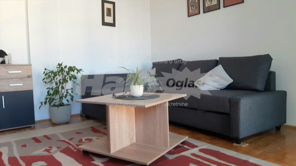 Blok 62, namešten, odličan — 7