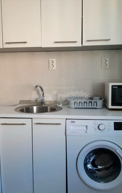 Blok 62, namešten, odličan — 10