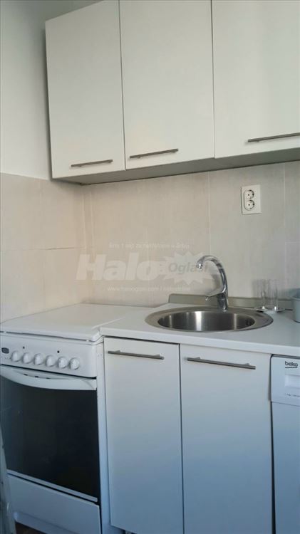 Blok 62, namešten, odličan — 11