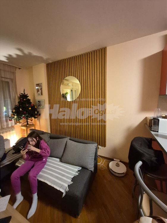 Blok 63, prkoputa TC Piramida, 35 m² — 4