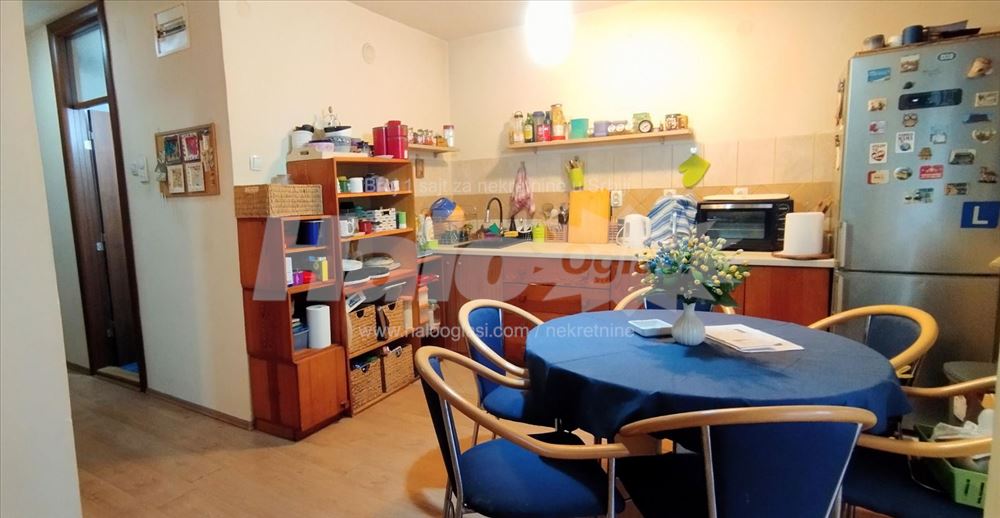 Blok 70, 2.5 (61m2 + 4m2), uknjižen, vlasnik — 9