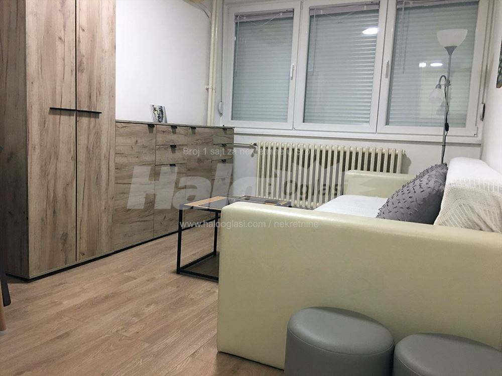 Bogoslovija, Garsonjera 19m2, izdajem — 2